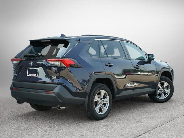 2022 Toyota RAV4 XLE in Cars & Trucks in Windsor Region - Image 4