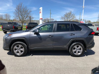 Engine: LIGHT/MEDIUM DUTY L/100Km City: 5.8 L/100Km Hwy: 6.3 Safety Equipment Electronic Stability C... (image 9)