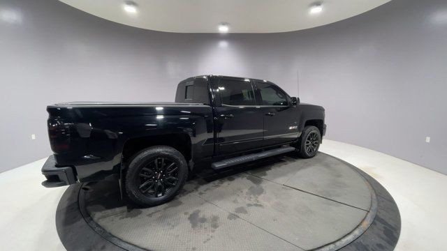 2015 Chevrolet Silverado 1500 in Cars & Trucks in Strathcona County - Image 3