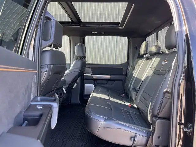 2021 Ford F-150 Platinum - CLEAN CARFAX - ONE OWNER in Cars & Trucks in Strathcona County - Image 15