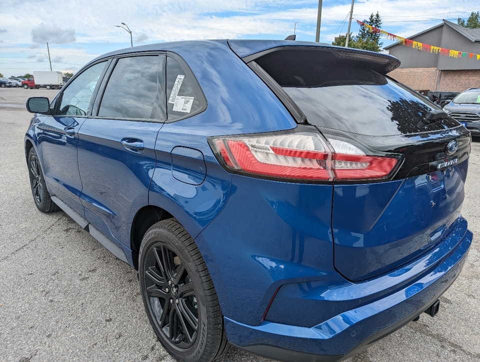  2022 Ford Edge ST Line *250A ST Line, Co-Pilot, Cold Weather, Moonroof, Tow Pkg*