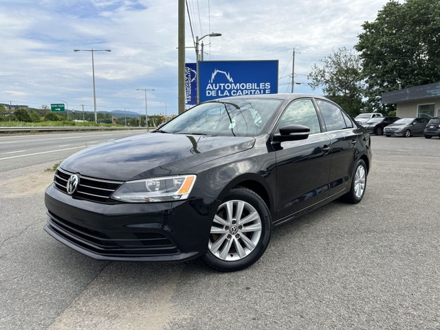 2017 Volkswagen Jetta Édition Wolfsburg in Cars & Trucks in Québec City