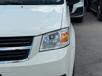 JUST ARRIVED! DON'T MISS OUT ON THIS!! NO ACCIDENTS! ONE OWNER! DEALER SERVICED! CLEAN TITLE, CARFAX... (image 4)
