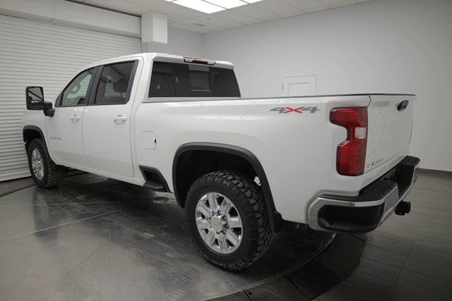 2022 Chevrolet Silverado 3500HD LT in Cars & Trucks in Calgary - Image 4