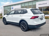 Only 1,600 Miles! This Volkswagen Tiguan boasts a Intercooled Turbo Regular Unleaded I-4 2.0 L/121 e... (image 2)