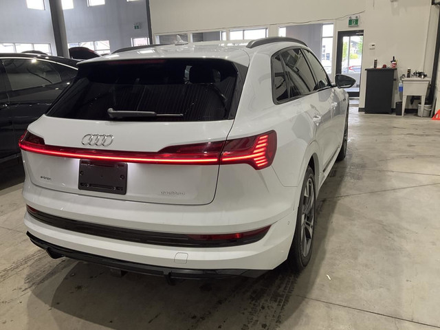 Audi e-tron 2022 Progressiv quattro PREMIUM **TOIT PANO**NAVI** in Cars & Trucks in Laval / North Shore - Image 4