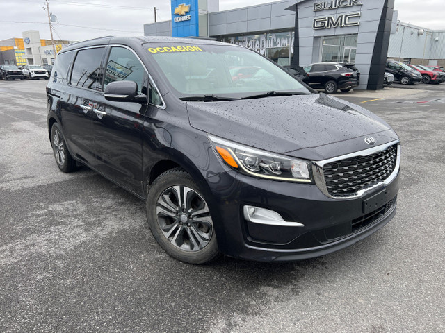 2020 Kia Sedona SX 8 PASSAGERS,TOIT OUVRANT, CUIR in Cars & Trucks in West Island