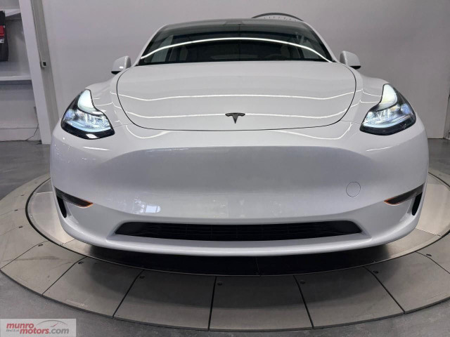 2023 Tesla Model Y in Cars & Trucks in Brantford - Image 2