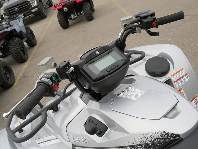 2024 Yamaha Grizzly EPS SE in ATVs in Cambridge - Image 13