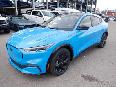  2023 Ford Mustang Mach-E Premium AWD