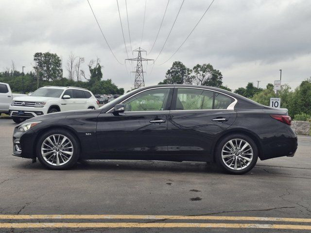 2018 INFINITI Q50 3.0t LUXE AWD | Leather | Sunroof | Navi in Cars & Trucks in Guelph - Image 2
