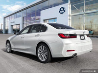 This BMW 3 Series boasts a Intercooled Turbo Premium Unleaded I-4 2.0 L/122 engine powering this Aut... (image 2)