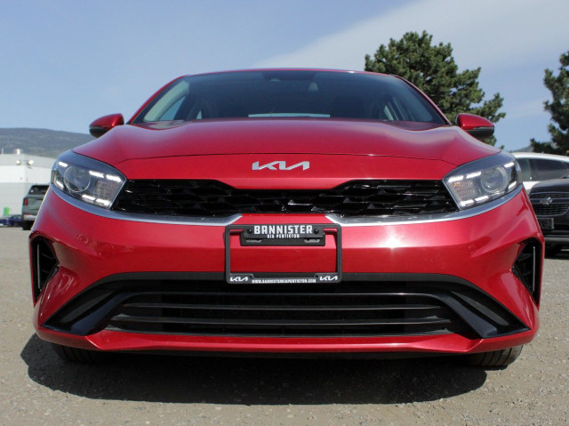 2022 Kia Forte in Cars & Trucks in Penticton - Image 3