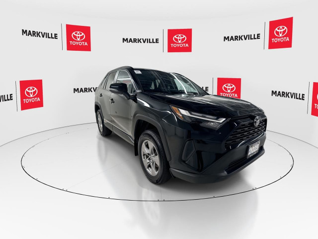 2025 Toyota RAV4 Hybrid XLE CARPLAY & ANDROID AUTO | HEATED S... in Cars & Trucks in Markham / York Region - Image 2