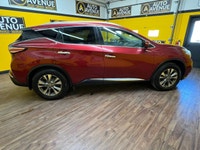 BOLD DESIGN, ADVANCED COMFORT, AND CONFIDENT PERFORMANCE THIS 2015 NISSAN MURANO AWD SL IS BUILT TO... (image 5)