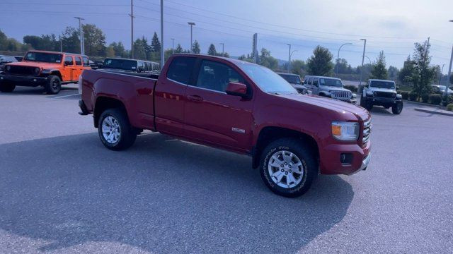 2017 GMC Canyon 4WD SLE | 4X4 | Leather | Backup Camera in Cars & Trucks in Prince George - Image 2