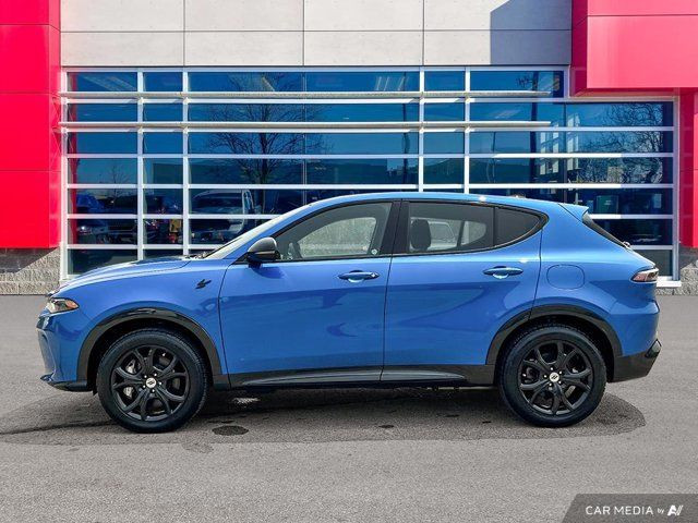 2024 Dodge Hornet R/T Plus PHEV | AWD | Leather | Sunroof in Cars & Trucks in Guelph - Image 2