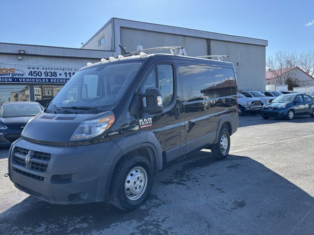 2017 Ram ProMaster fourgonnette utilitaire AVEC RACK in Cars & Trucks in Laval / North Shore
