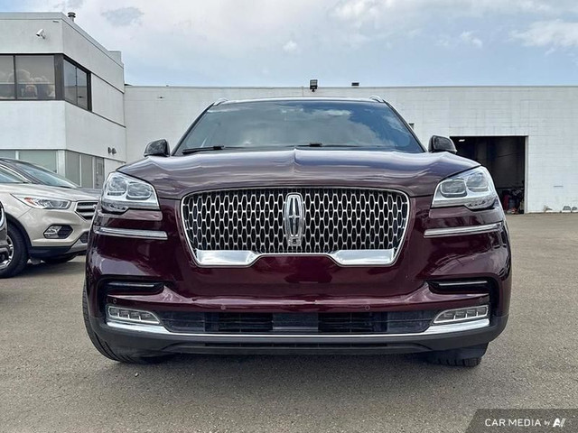 2021 Lincoln Aviator Reserve in Cars & Trucks in Edmonton - Image 2
