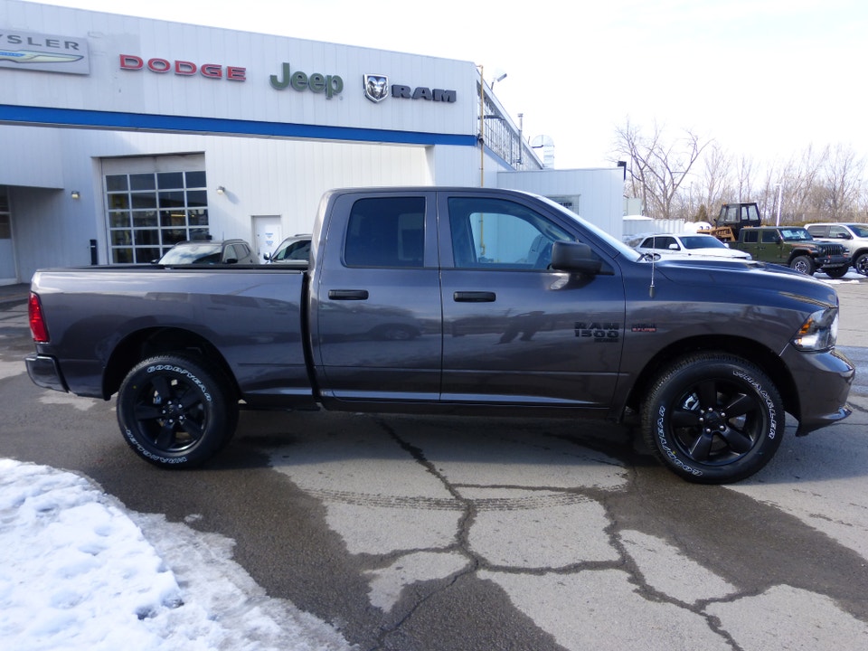 2022 Ram 1500 Classic EXPRESS
