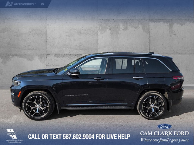 2023 Jeep Grand Cherokee Summit Quilted Leather Massage seats... in Cars & Trucks in Banff / Canmore - Image 3
