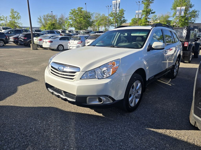 2012 Subaru Outback LIMITED - DEAL PENDING in Cars & Trucks in Calgary - Image 3