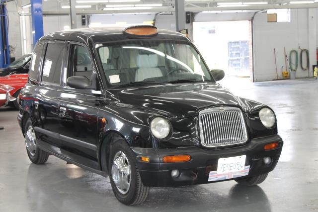 2004 LTI LONDON CAB in Cars & Trucks in City of Toronto