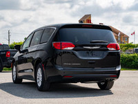 ENGINE: 3.6L PENTASTAR VVT V6 W/ESS (STD),ENGINE BLOCK HEATER,DIAMOND BLACK CRYSTAL PEARL,BLACK SEAT... (image 4)