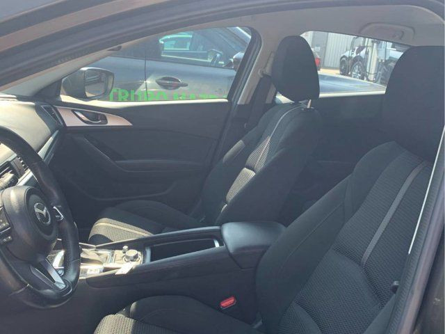 2017 Mazda Mazda3 GS Sport HB | Auto | Heated Wheel + Seats in Cars & Trucks in Guelph - Image 3
