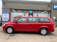 LOOKING FOR A FAMILY VAN THAT'S CLEAN AND ACCIDENT FREE. HERE IS ONE THAT LOOKS AND DRIVES GREAT AND... (image 6)