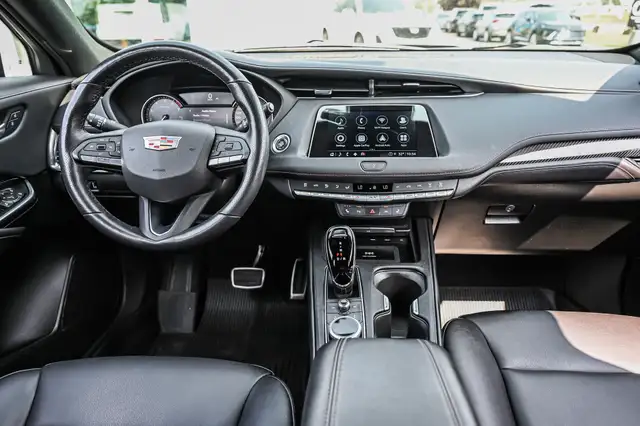 2023 Cadillac XT4 AWD Sport ONYX Package*Cuir*Carplay AWD*Mags*C dans Autos et camions dans Ville de Montréal - Image 27
