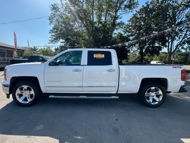 2014 CHEVROLET SILVERADO 1500 LTZ CREW CAB 4X4 5.3L V8 CERTIFIED in Cars & Trucks in Hamilton - Image 2