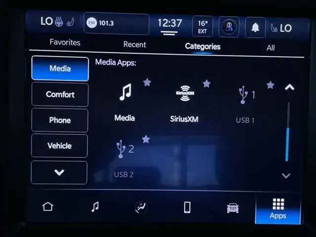 2023 Ram 1500 Classic Express | 4X4 | Backup Camera in Cars & Trucks in Prince George - Image 36