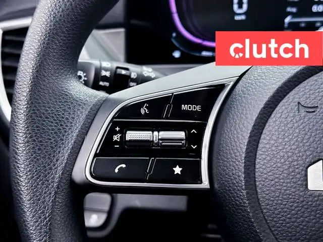 2024 Kia Seltos LX w/ Apple CarPlay, Heated Front Seats, Rearvie dans Autos et camions dans Ville de Toronto - Image 22