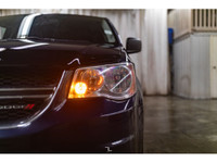 **ONE OWNER - MECHANICALLY CERTIFIED** 109,237 KM This 2015 Dodge Grand Caravan SE is powered by a 3... (image 4)