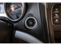 WHAT A DEAL! MANITOBA VEHICLE! - 2.4L Engine - FWD - Automatic Transmission - Backup Camera - Steeri... (image 9)