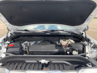 Sierra 1500 4WD Crew Cab 157" AT4, 18" Aluminum Wheels, 6.2L V8 Gasoline Engine, 10-Speed Automatic... (image 9)