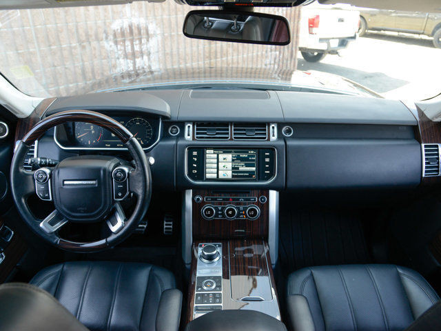  2015 Land Rover Range Rover SC in Cars & Trucks in Calgary - Image 3