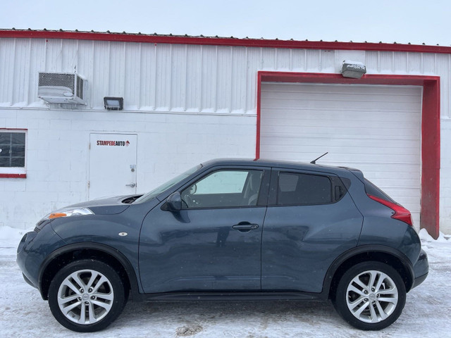 2011 Nissan JUKE SL in Cars & Trucks in Calgary - Image 2