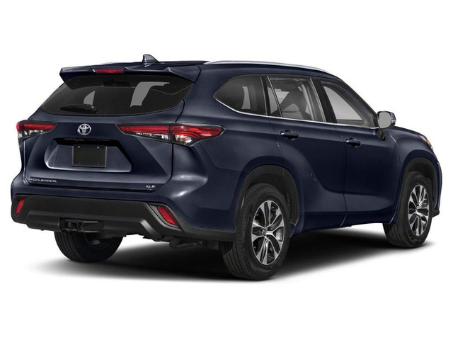 2022 Toyota Highlander XLE in Cars & Trucks in City of Toronto - Image 3