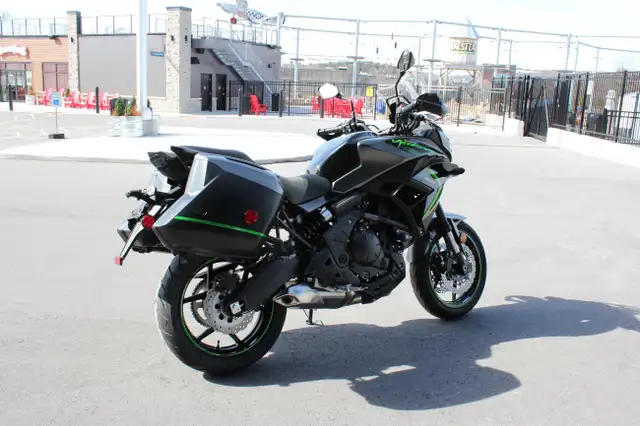 2025 Kawasaki VERSYS 650 LT Motorcycle in Sport Touring in Trenton - Image 8