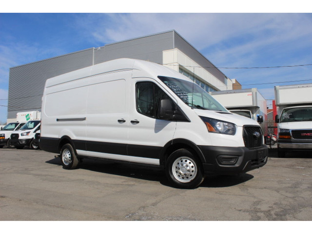 2023 Ford Transit Cargo Van T-250 TOIT HAUT ALLONGÉ 148EL AWD 4X in Cars & Trucks in Laval / North Shore - Image 2