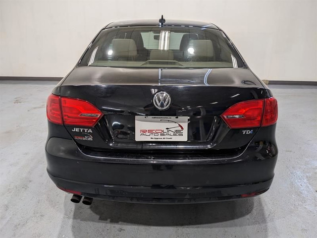 2014 Volkswagen Jetta Highline 2.0 TDI 6sp DSG at Tip in Cars & Trucks in Cambridge - Image 3