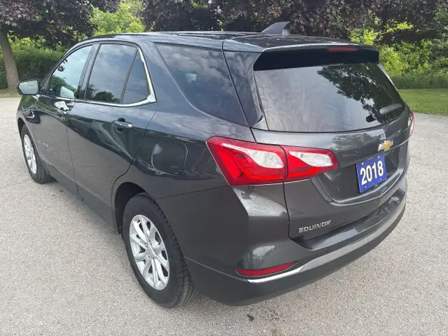 2018 Chevrolet Equinox LT LT + Heated Seats + One Owner dans Autos et camions dans Région d’Oshawa/Durham - Image 14
