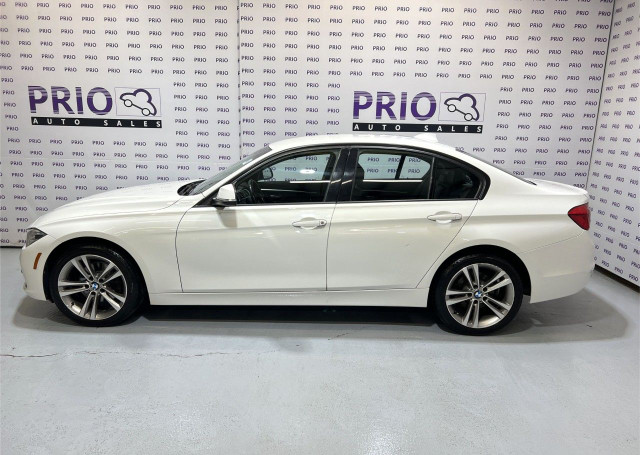 2018 BMW 3 Series in Cars & Trucks in Ottawa - Image 2