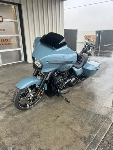 2024 Harley-Davidson FLHX - Street Glide in Sport Touring in Winnipeg - Image 7