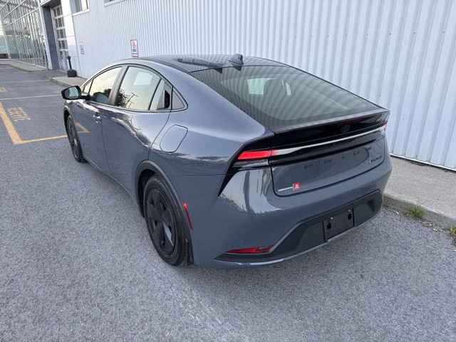 2024 TOYOTA PRIUS PRIME SE HYBRIDE RECHAR ECRAN CARPLAY SIEGES+V in Cars & Trucks in Laval / North Shore - Image 4