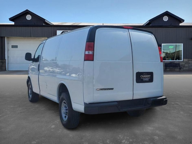 2020 Chevrolet Express Cargo Van RWD 2500 135" in Cars & Trucks in Leamington - Image 3