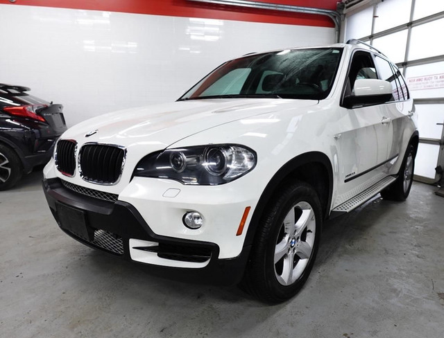 2010 BMW X5 LOW KM FOR YEAR ,ONE OWNER,WELL MAINTAIN in Cars & Trucks in City of Toronto - Image 3