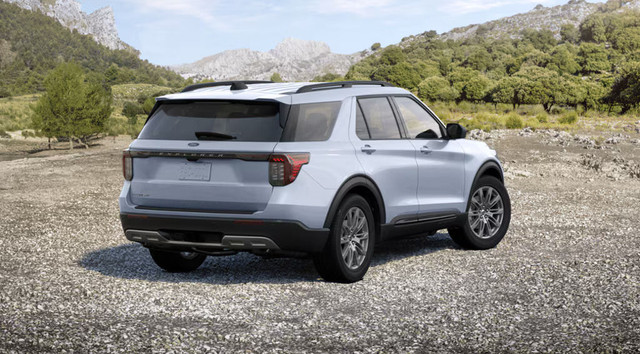 2025 Ford Explorer ACTIVE | COMFORT PKG | PANO ROOF | REMOTE STA in Cars & Trucks in Calgary - Image 4